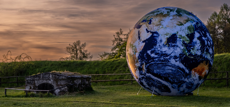 EARTH